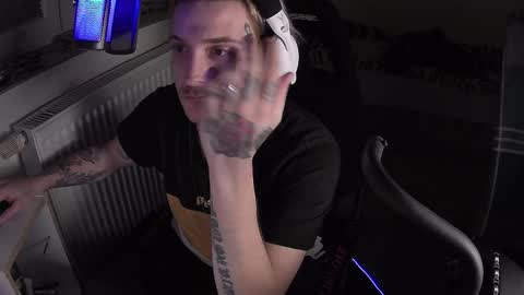 NaughtyOone online show from February 16, 2025, 8:00 pm