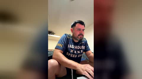 zeebraoso online show from May 14, 2026, 1:56 am