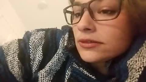 KENDAL Kaylee online show from February 17, 2025, 9:35 am
