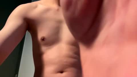 Snapshot of zem0909 chatting on January 4, 2025, 4:01 am zemzem online show from January 4, 2025, 4:01 am