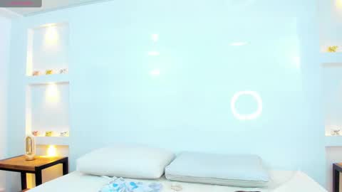 Zenda Evans online show from February 13, 2025, 9:41 am