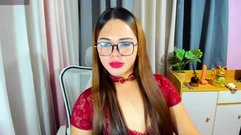 Snapshot of zendaya_amore chatting on January 3, 2025, 12:41 pm Zendaya online show from January 3, 2025, 12:41 pm