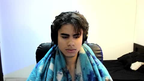 Snapshot of zenhzu chatting on November 28, 2025, 5:04 pm zenzhu online show from November 28, 2025, 5:04 pm