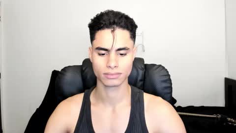 Snapshot of zenhzu chatting on December 14, 2025, 4:29 am zenzhu online show from December 14, 2025, 4:29 am