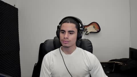 Snapshot of zenhzu chatting on February 4, 2026, 3:18 pm zenzhu online show from February 4, 2026, 3:18 pm