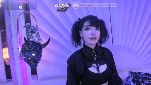    online show from December 17, 2024, 4:32 pm