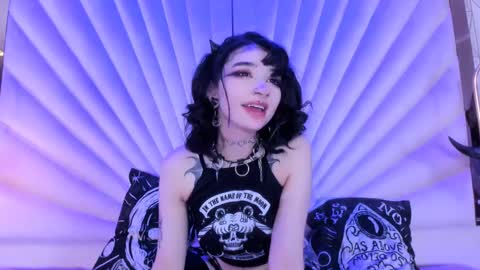    online show from February 17, 2025, 8:26 pm