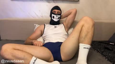 Zeus online show from October 30, 2025, 9:04 pm