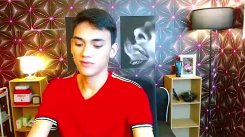 zavier skinny asian online show from February 23, 2025, 7:17 pm