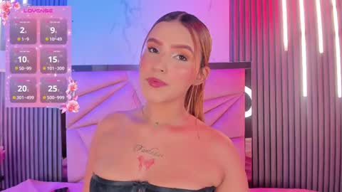 Zhara Rousse online show from May 12, 2026, 4:20 am