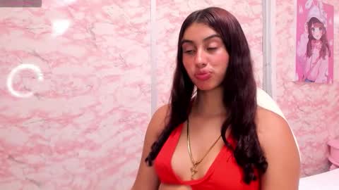 Snapshot of zharyt_18 chatting on October 9, 2025, 11:25 pm Sharit Robins online show from October 9, 2025, 11:25 pm