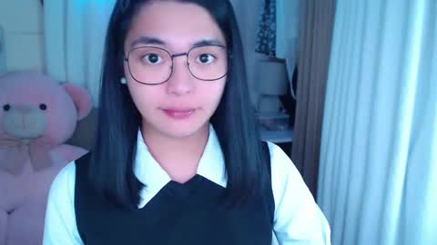 im your lovely zhaviabigcock here online show from January 28, 2025, 3:15 am