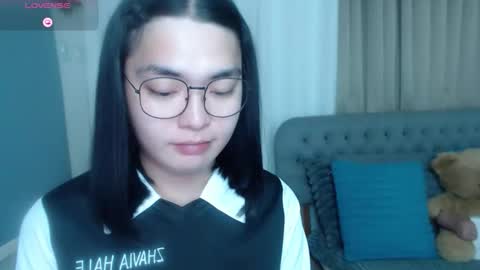 im your lovely zhaviabigcock here online show from May 17, 2026, 11:01 pm