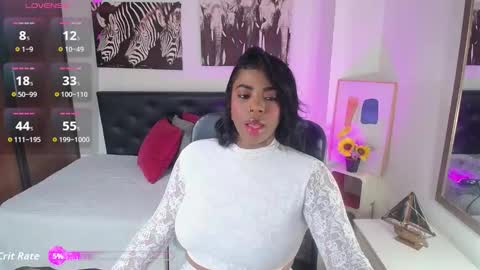 zhia  zeus online show from November 24, 2025, 5:29 am