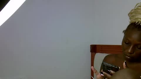 Snapshot of zia_vier chatting on January 17, 2026, 6:55 pm flavian online show from January 17, 2026, 6:55 pm