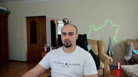 Ziesh online show from February 11, 2026, 11:04 am