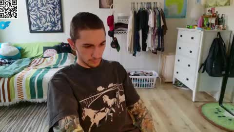 zipdown online show from April 19, 2026, 6:10 pm