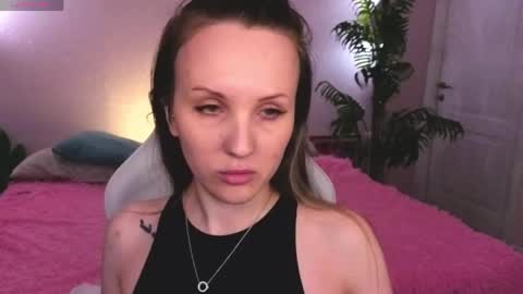 Snapshot of zlata__fox chatting on April 24, 2026, 9:34 am Zlata Mon Tue Thu Fri Sun Sa GMT 3 0000pm - 0600pm online show from April 24, 2026, 9:34 am
