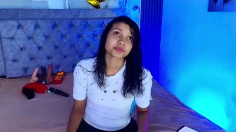Zoe Blake online show from June 17, 2026, 3:53 am