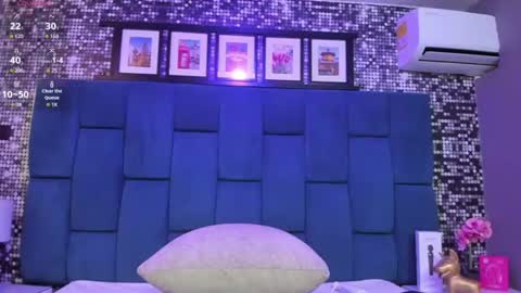 Snapshot of zoe_blosson chatting on July 12, 2026, 7:05 pm zoe_blosson online show from July 12, 2026, 7:05 pm