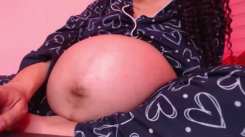 Hola soy Zoe 3 online show from February 9, 2026, 2:59 am