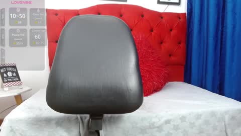 Snapshot of zoe_cutex chatting on January 29, 2025, 12:43 am Zoe online show from January 29, 2025, 12:43 am