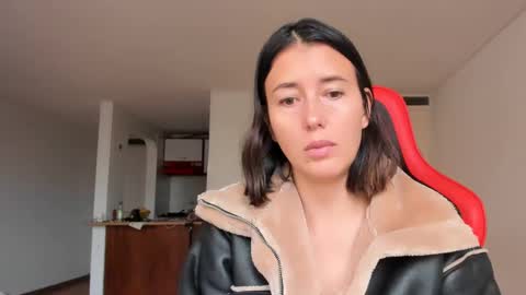 Snapshot of zoe_jeane_beker chatting on February 17, 2025, 10:14 pm ZOE online show from February 17, 2025, 10:14 pm