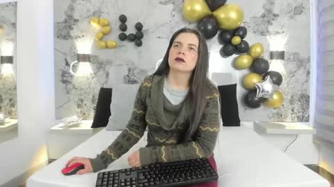 Zoe online show from April 14, 2026, 9:04 am