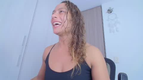 zoe online show from April 7, 2026, 11:48 pm