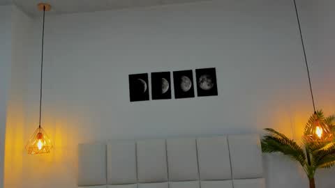 Zoe online show from November 3, 2025, 11:59 pm