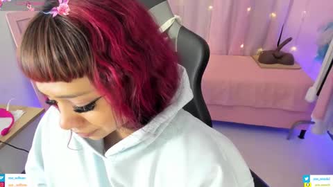 zoe_sullivan_ online show from February 23, 2026, 9:06 am