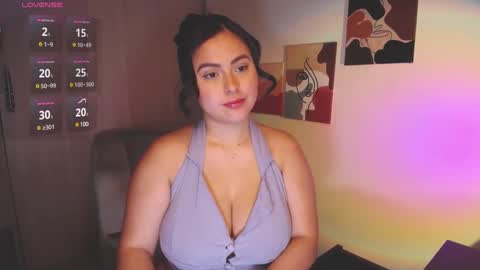 Zoe Bolton online show from December 12, 2024, 1:28 pm