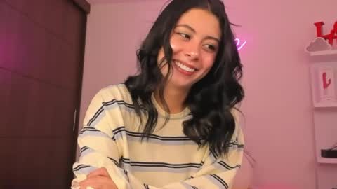 zoecams online show from April 14, 2026, 7:20 pm