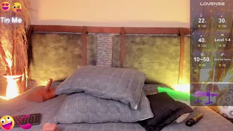 Zoe online show from January 8, 2025, 3:07 pm