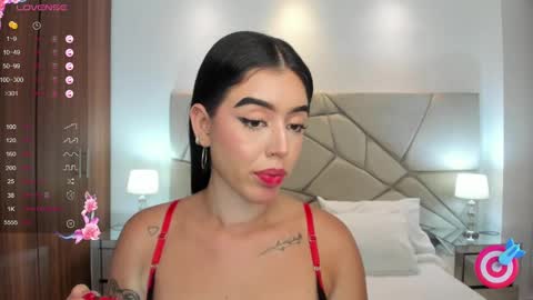  zoee jackson online show from February 6, 2025, 10:00 pm