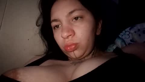 Snapshot of zoee_jhonnyy chatting on February 7, 2026, 8:51 am zoee jhonnyy online show from February 7, 2026, 8:51 am