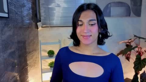 ZOE online show from May 14, 2026, 2:07 am