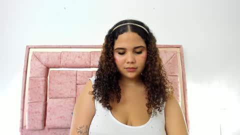 zoee online show from December 17, 2024, 6:56 am