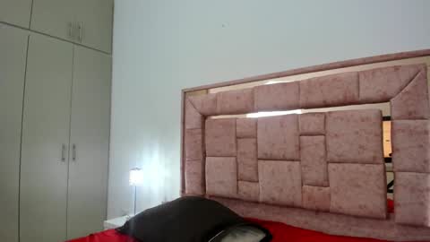 zoee online show from January 10, 2025, 6:09 am