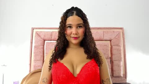 zoee online show from January 15, 2025, 3:00 am