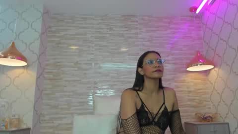 ZoeeSmitth online show from September 19, 2025, 11:44 am