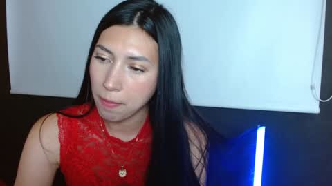 Laura  online show from December 13, 2024, 6:21 am