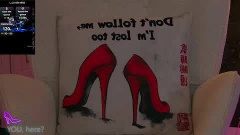 ZoeMesmerize online show from December 15, 2025, 1:37 pm