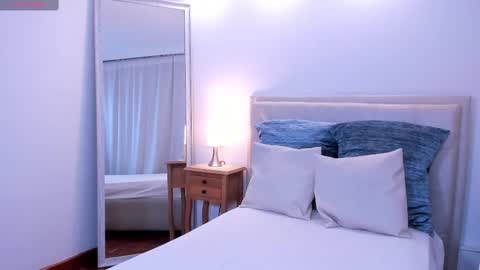 Zoes online show from January 28, 2025, 10:56 am