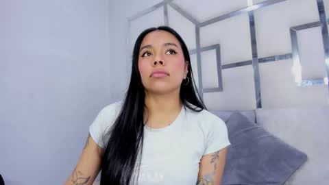 ZoeSwam online show from October 3, 2025, 11:40 am