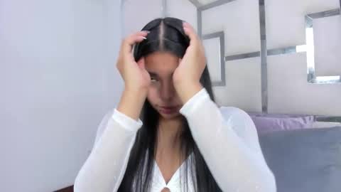 ZoeSwam online show from April 5, 2026, 1:41 pm