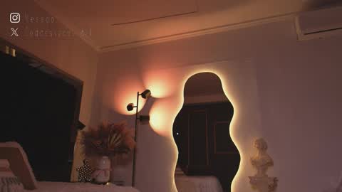 zoevidal_ online show from March 4, 2026, 12:11 pm