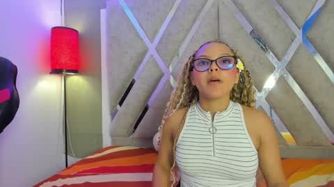 Zoey online show from February 6, 2026, 3:48 pm