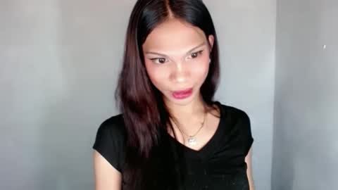 zoey online show from May 10, 2026, 6:07 am