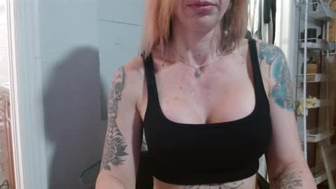 Zoey Portland online show from March 29, 2026, 2:11 am